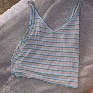 cropped, loose shirt